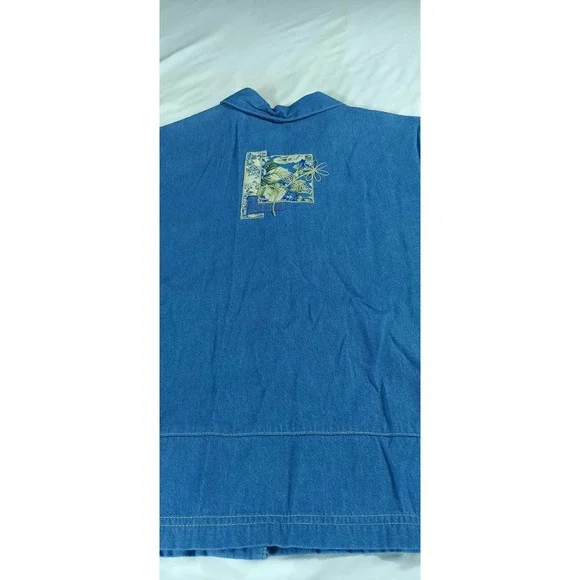 vintage koret crop top blue floral denim embroidered floral wooden button womens - Picture 9 of 10